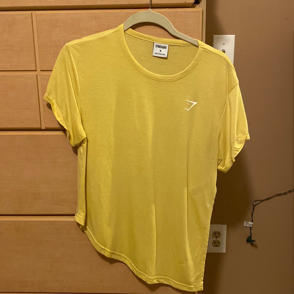 Gymshark Essential Tee - Yellow